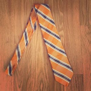 Club Room Tie